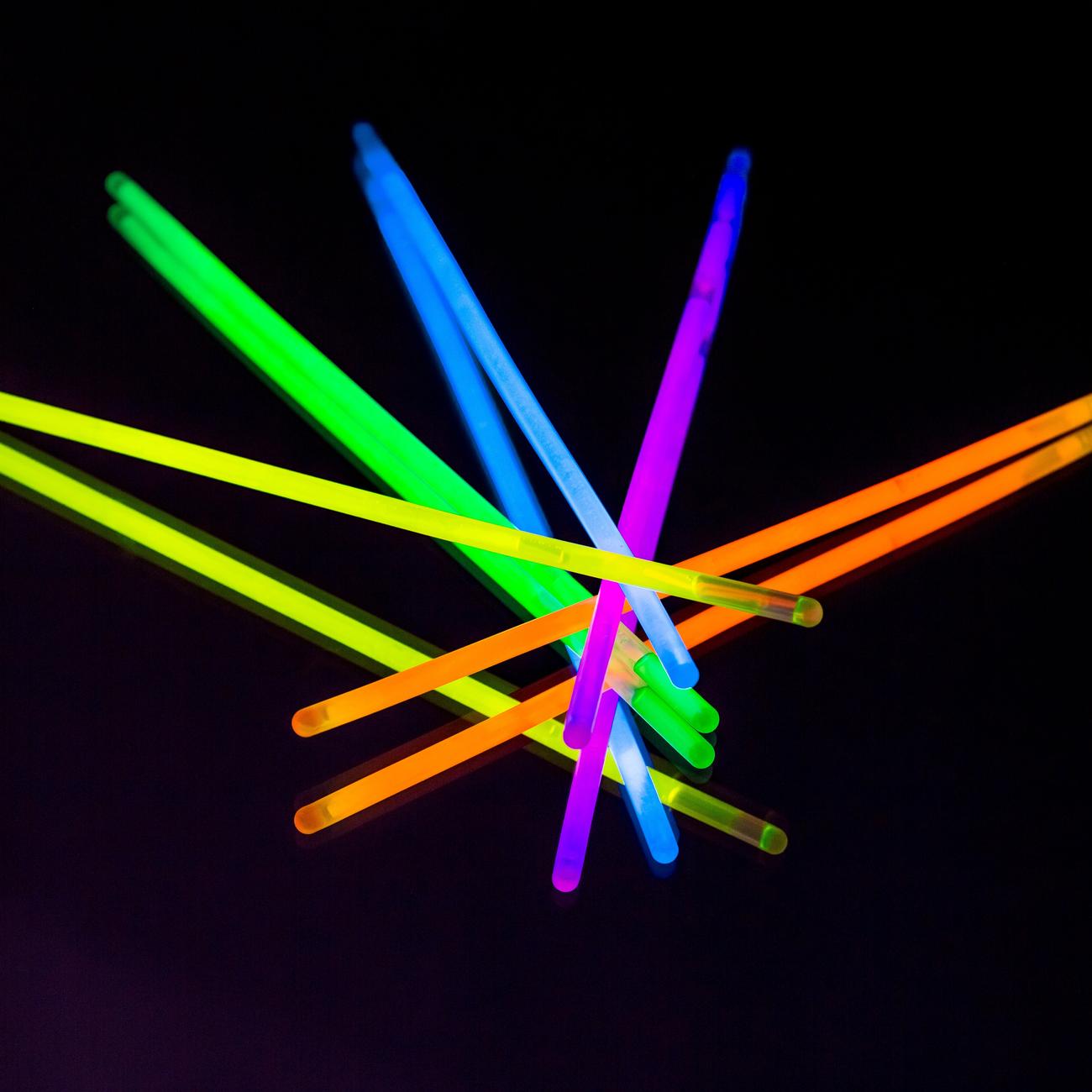 Glow Sticks Party Pack – Assorted Colors for Events & Celebrations